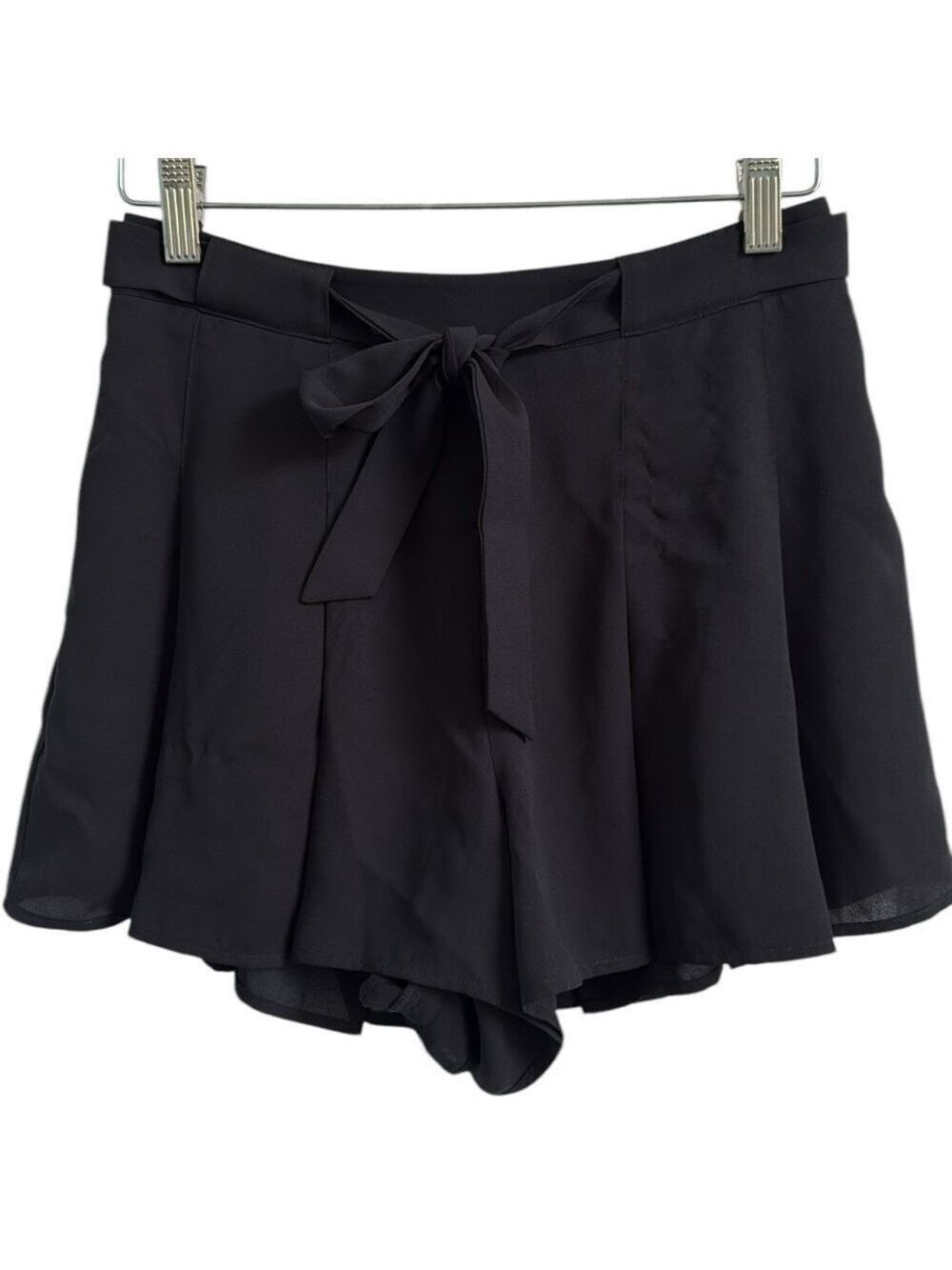 Aritzia Sunday Best Black Westley Pleated Shorts Skort Size 4